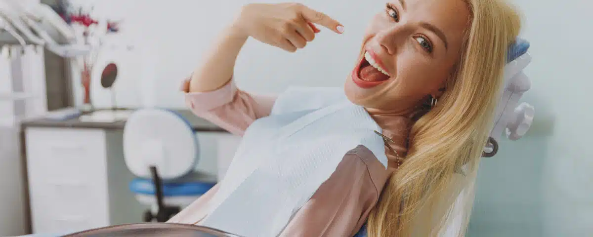 brighten-your-smile-with-professional-teeth-whitening