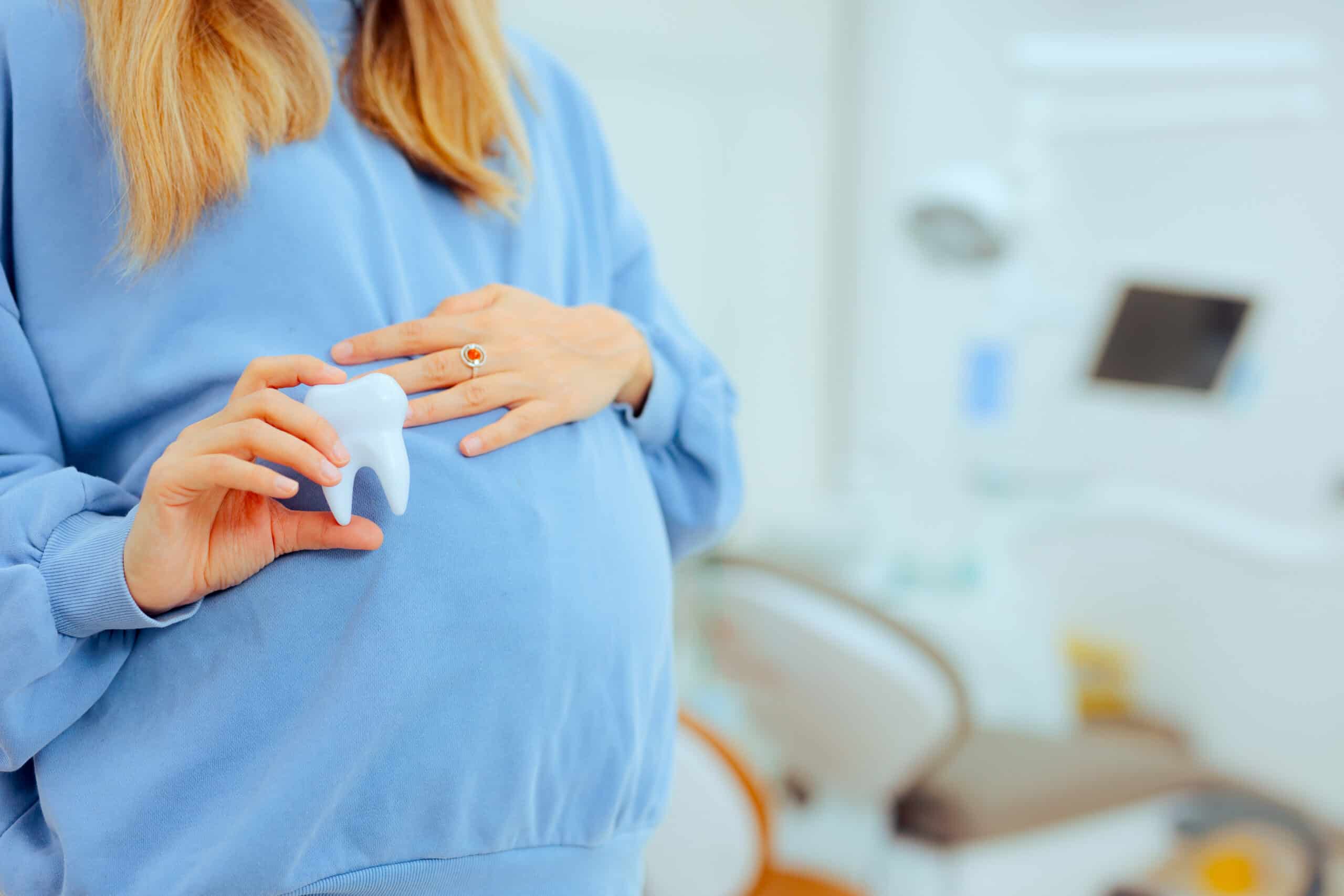 Dental Care During Pregnancy: What Expecting Mothers in Doha Need to Know About Safe Treatments
