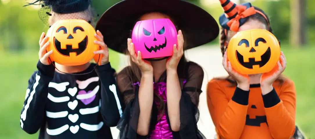 how-to-protect-your-childs-teeth-this-halloween