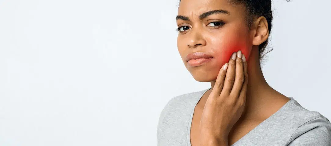 symptoms-that-could-mean-you-need-a-root-canal