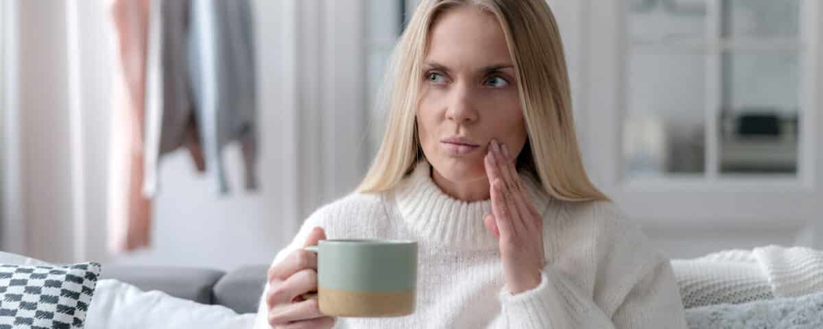 what-causes-tooth-sensitivity-and-how-can-you-treat-it