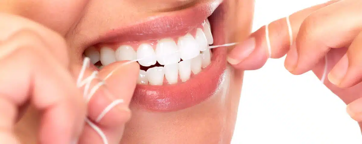 what-happens-if-you-dont-floss-your-teeth