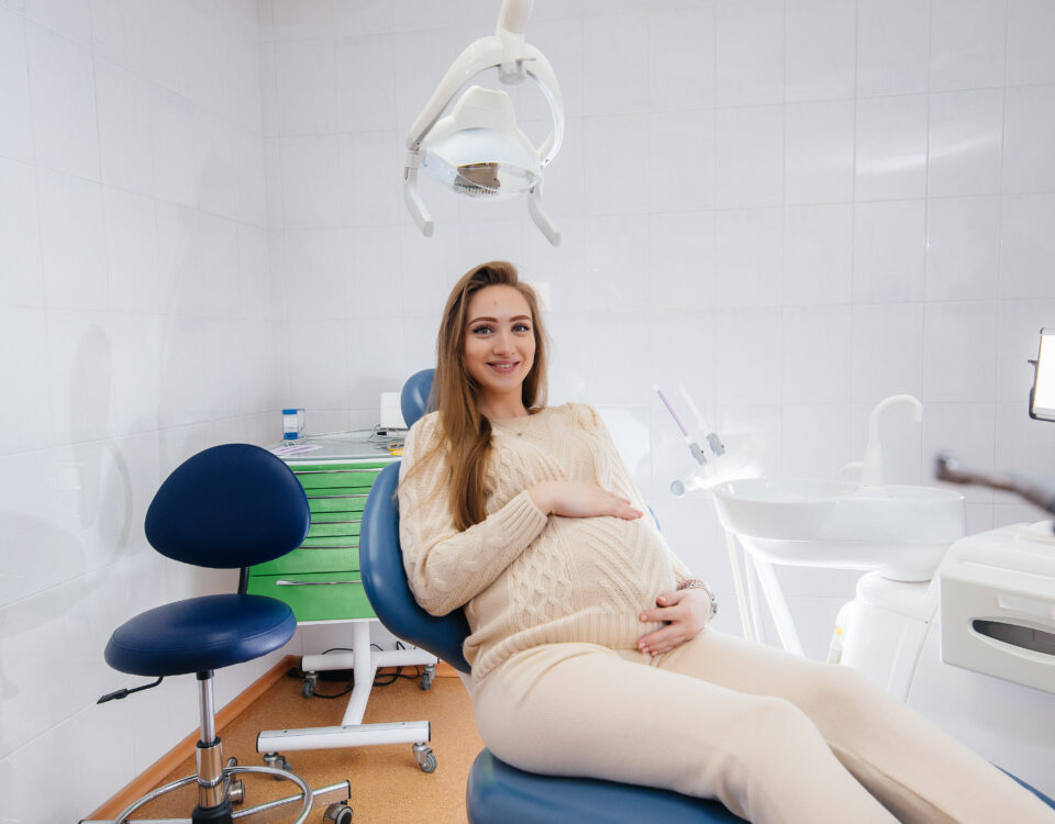 what-to-expect-when-youre-expecting-dental-care-edition